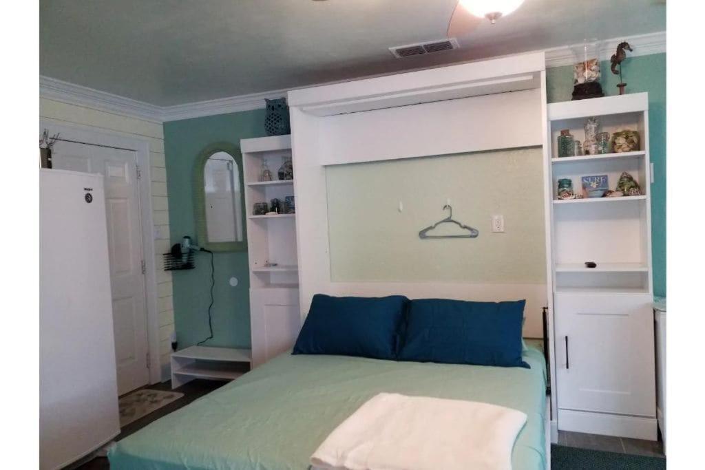 1 Mile To Fort Sill! The Carolebelle Cottage Sleeps 8 With Hottub,Grills,Firepit 로턴 외부 사진