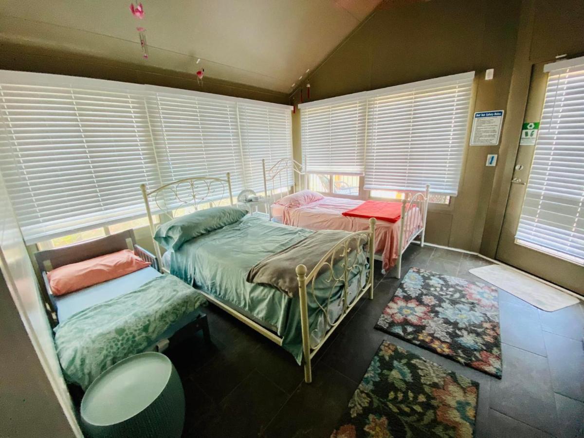 1 Mile To Fort Sill! The Carolebelle Cottage Sleeps 8 With Hottub,Grills,Firepit 로턴 외부 사진